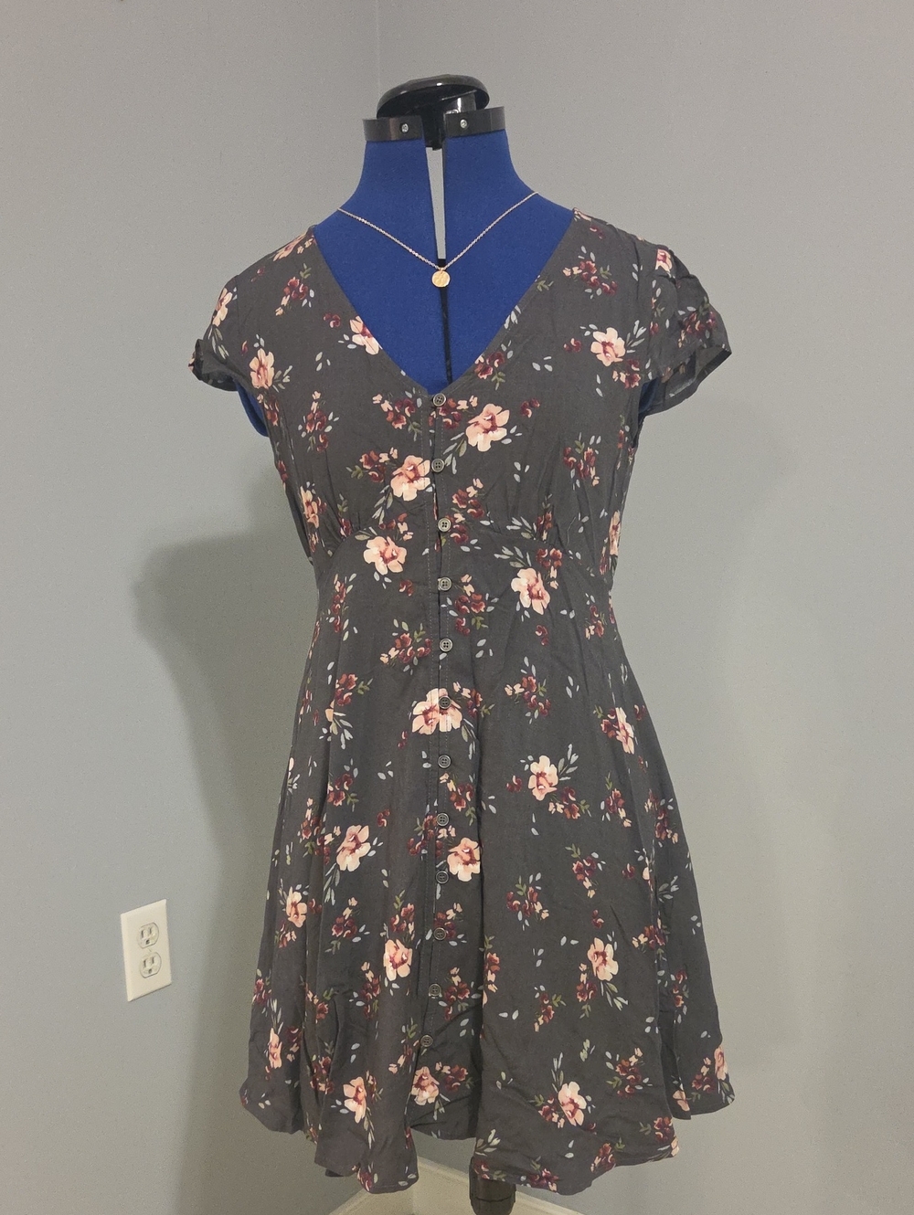 Aeropostale Charcoal V-Neck Button-Front Mini Dress with Pink Floral